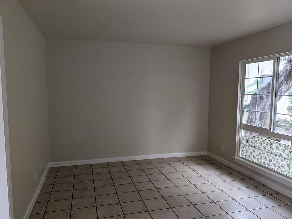 1st image of 315 Higdon Ave #4