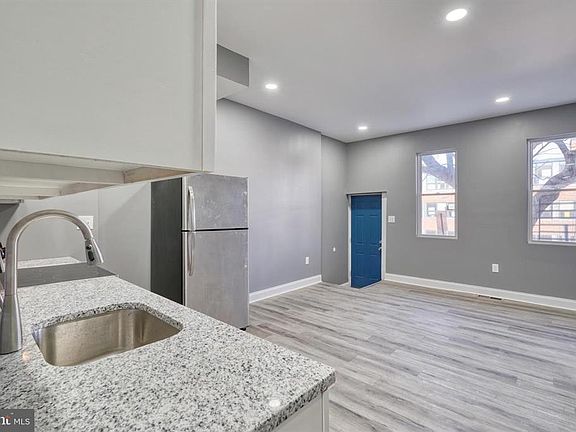 3rd image of 814 N Stricker St #1