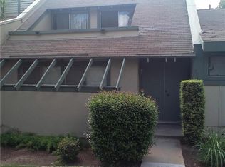 1345 Camelot Dr, Corona, CA 92882