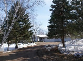 32637 Lever St NE, Cambridge, MN 55008
