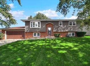 6214 Oglethorpe Ave, Portage, IN 46368