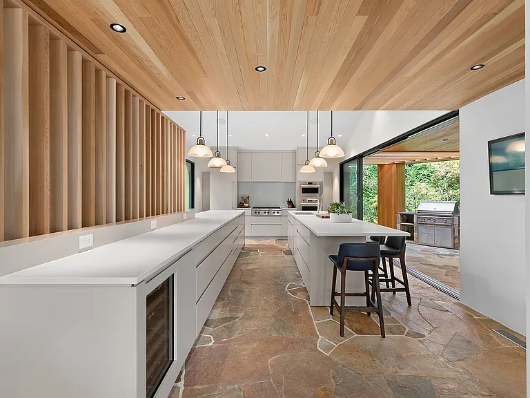 77 Cross Hwy — Photo 11