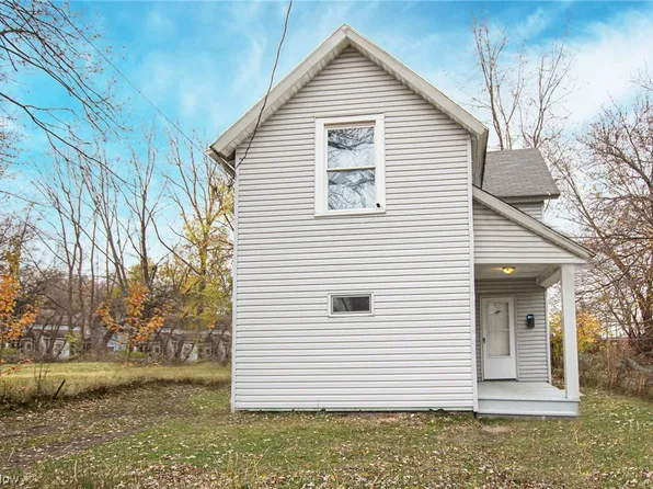 19 W Crosier St, Akron, OH 44311