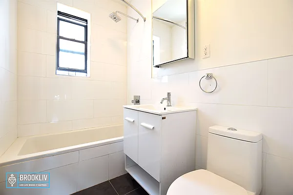 Rented by null | media 11