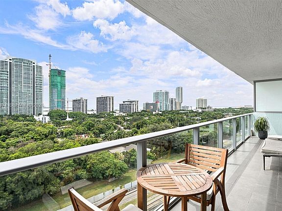 2nd image of 1600 SW 1st Ave APT 1103