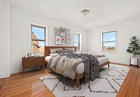 5th image of 86-10 34th Ave #613