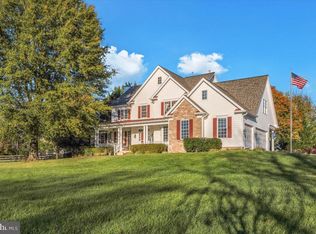 16886 Ivandale Rd, Hamilton, VA 20158