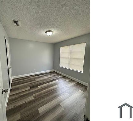 3rd image of 10973 Traci Lynn Dr