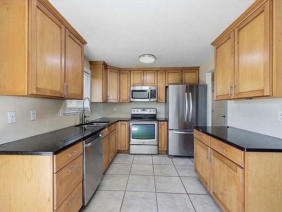 4th image of 516 N Ella Rd