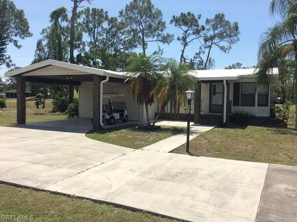 9945 Lake Fairways Blvd, North Fort Myers, FL 33903