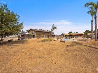 2332 Harmon Rd, Bakersfield, CA 93307