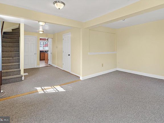 5th image of 120 2nd St