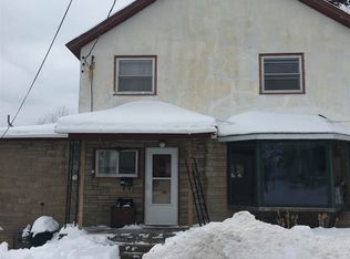 9 Milwaukee Avenue Ct, Iron Mountain, MI 49801