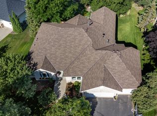 1418 Kingswood Ponds Rd, Eagan, MN 55122