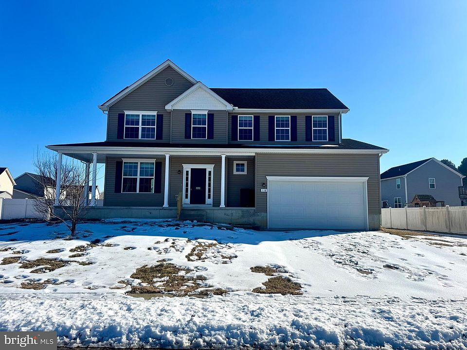 1st image of 118 Briarwood Cir