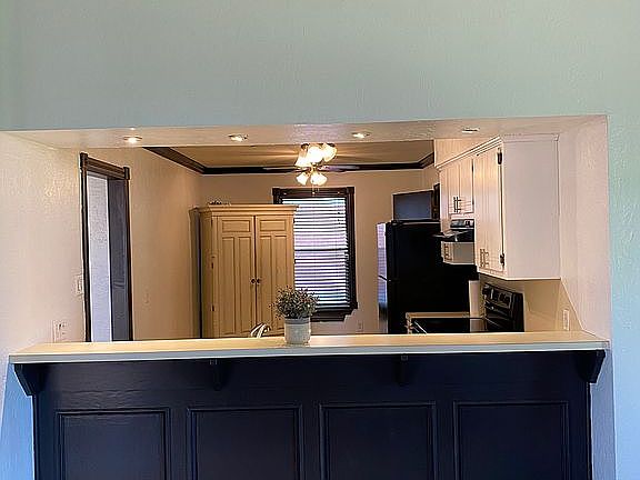 3rd image of 4004 SW Mesquite Dr