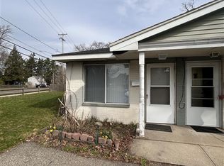 907 Homecrest Ave APT 1, Kalamazoo, MI