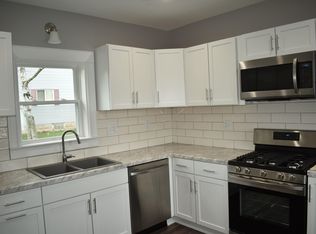 114 Seymour St, Sharon, WI 53585