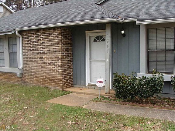 2nd image of 2331 Newgate Dr