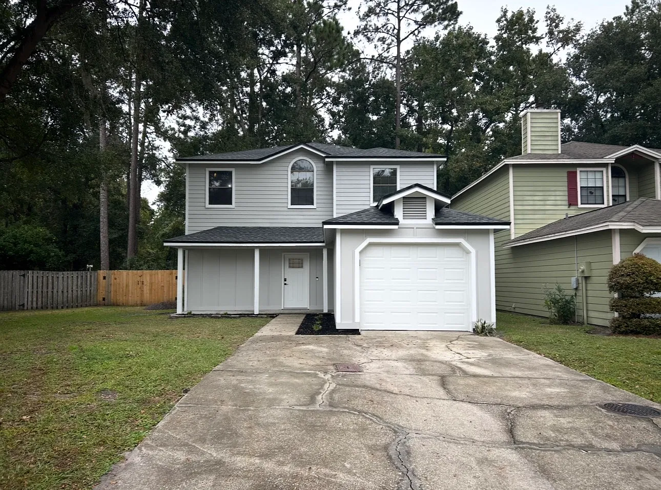 3 bed, 2.5 bath, 1692 sqft, $2,000 — Photo 1