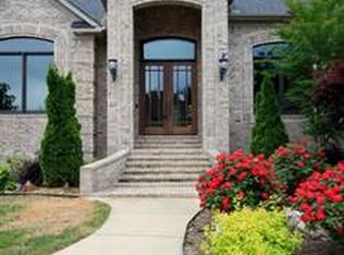109 Sezanne Ct, Little Rock, AR 72223