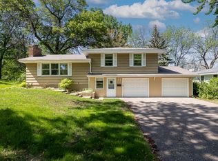 4430 W 82nd St, Bloomington, MN 55437
