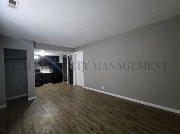 3041 N Jackson - 4, 3041 N Jackson Ave, Wichita, KS 67204