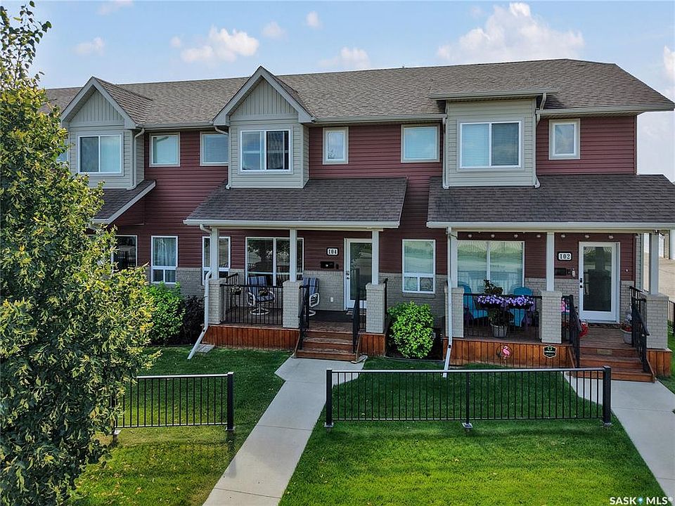 1st image of 104 Shepherd CRESCENT