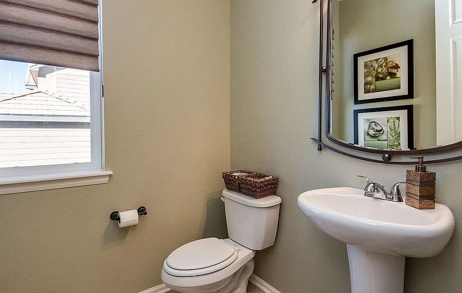 1st image of 23693 E Briarwood Dr