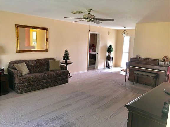 3rd image of 3702 17th Avenue Dr W
