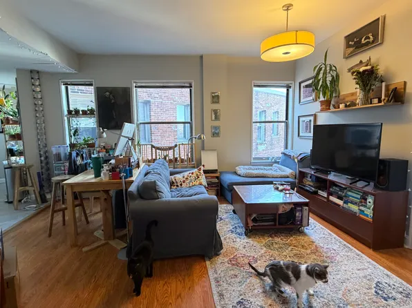 1621 T St NW APT 807, Washington, DC 20009