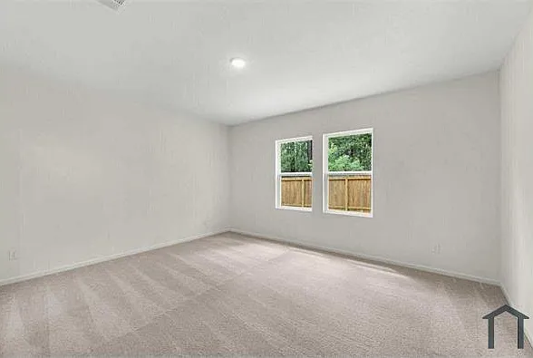 4925 McCoy Dr — Photo 17