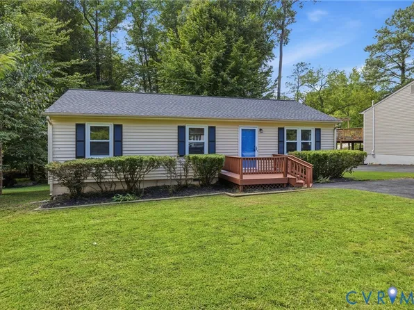 5571 Heatherhill Dr, North Chesterfield, VA 23234