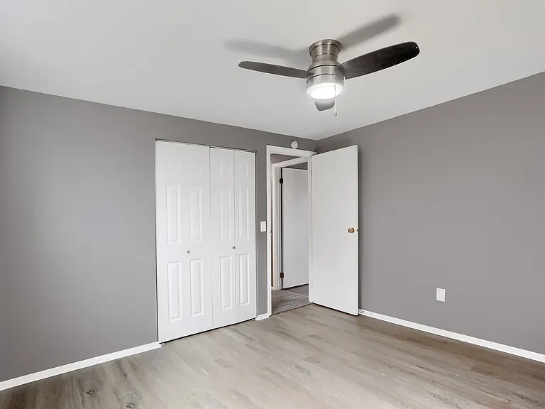 4286 Sample Ct — Photo 25