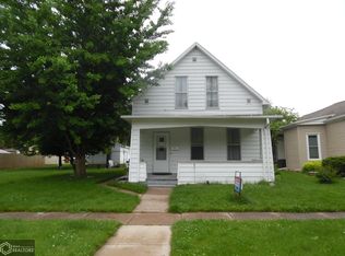 2413 S Main St, Burlington, IA