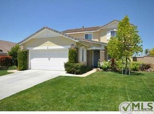22945 Raintree Ln, Saugus, CA 91390