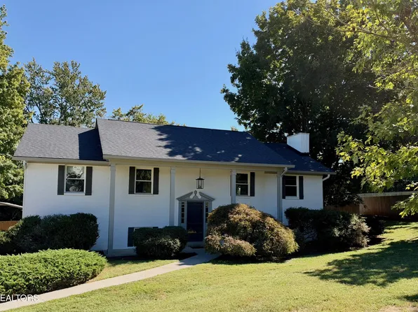 943 Radnor Rd, Maryville, TN 37804