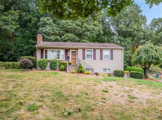 26 Country Ln, Vernon, CT 06066