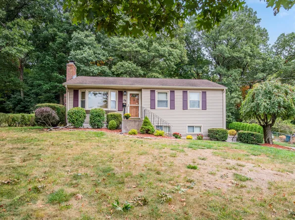 26 Country Lane, Vernon, CT 06066