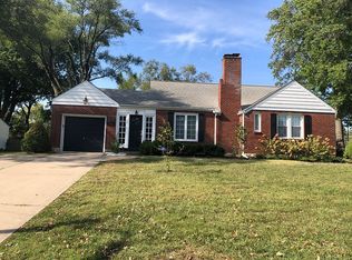 120 NE Evansdale Rd, Kansas City, MO 64116