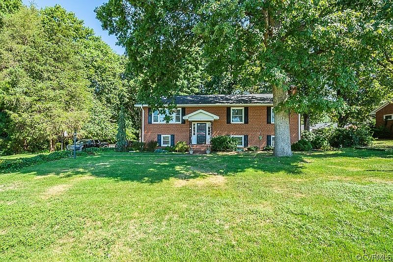 1st image of 7498 Deborah Dr