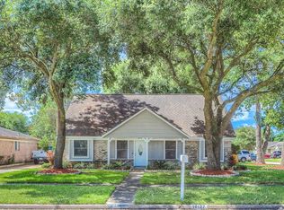 16127 Mendocino Dr, Houston, TX 77083