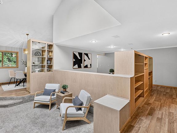 5th image of 2736 Harlow Rd