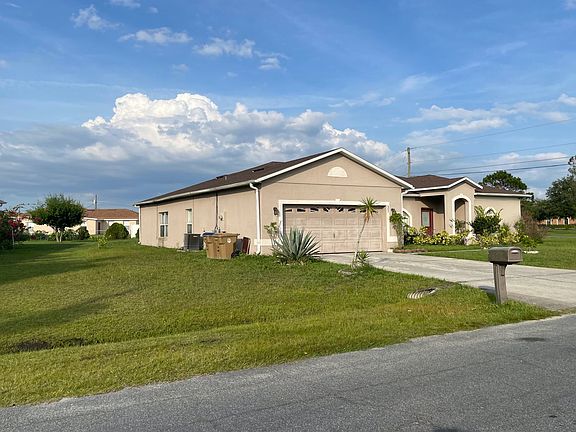 3rd image of 507 Britten Dr