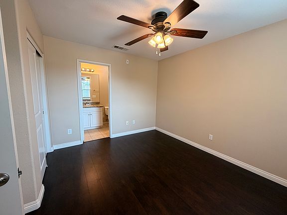 5th image of 1831 Crimson Ct Unit 8