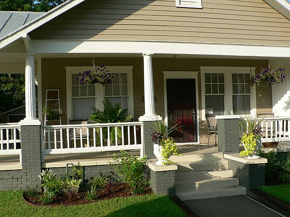 2nd image of 1001 E 31st St