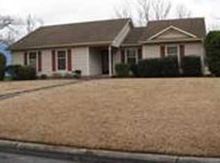 200 Sugarwood Ct, Jacksonville, NC 28540