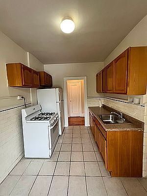 5th image of 84-38 120th St #4D