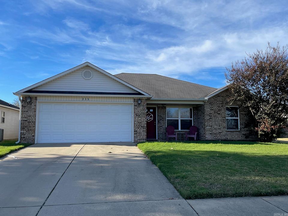 1st image of 335 Casa Ct