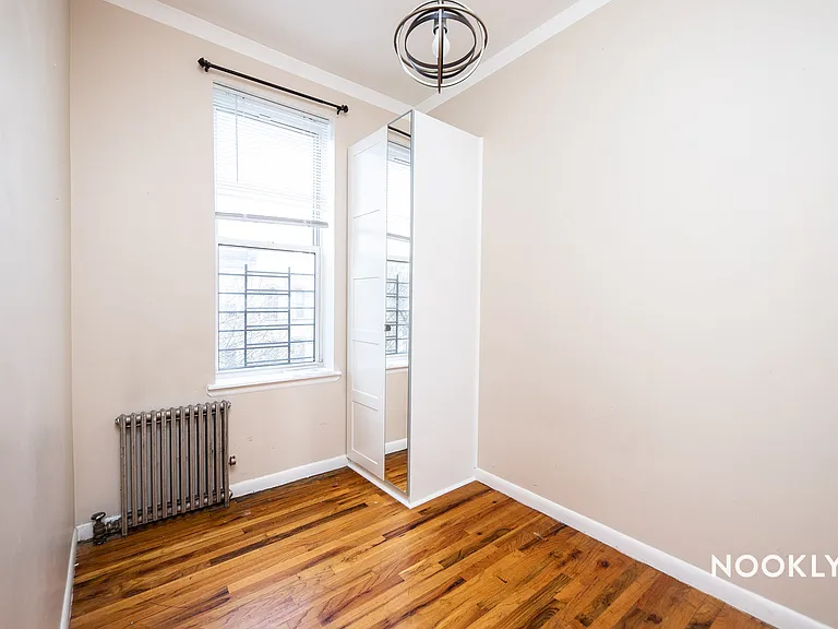 275 Irving Ave #3 — Photo 10